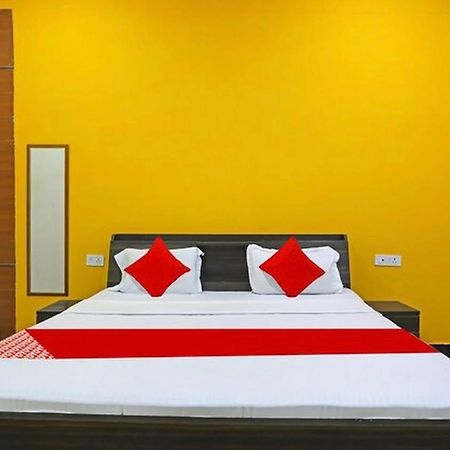 קאנפור Hotel Mannu Grand מראה חיצוני תמונה