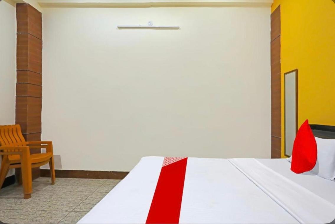 קאנפור Hotel Mannu Grand מראה חיצוני תמונה